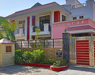 Bed & Breakfast Villa I 5 Rooms I With Caretaker